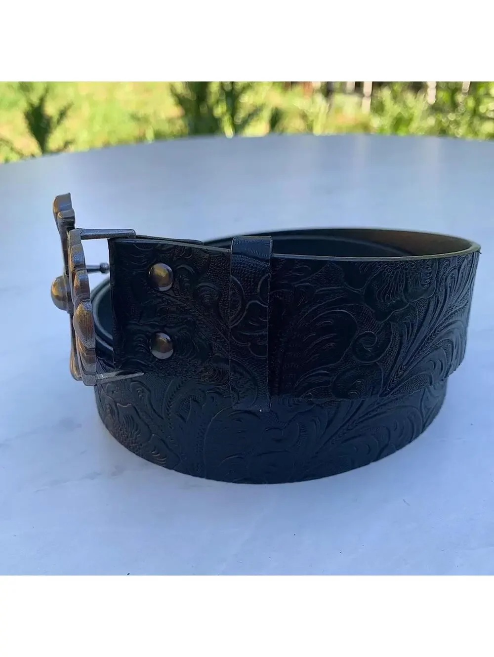 Y2k style Gothic Cross Chrome Silver black floral belt. Very cool unique belt